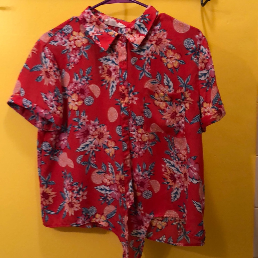 Hawaiian twist tie blouse